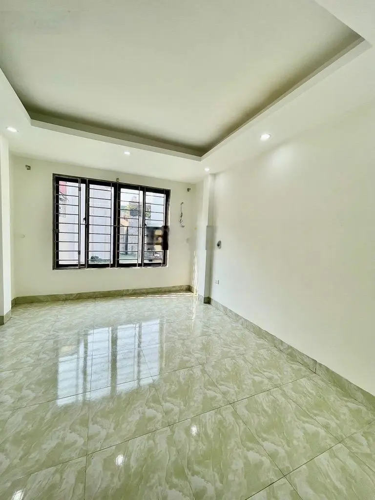 Bán NR 36m2, 4PN, 4WC, 5,2 tỷ tại Kiến Hưng, Hà Đông, giá tốt bao đẹp
