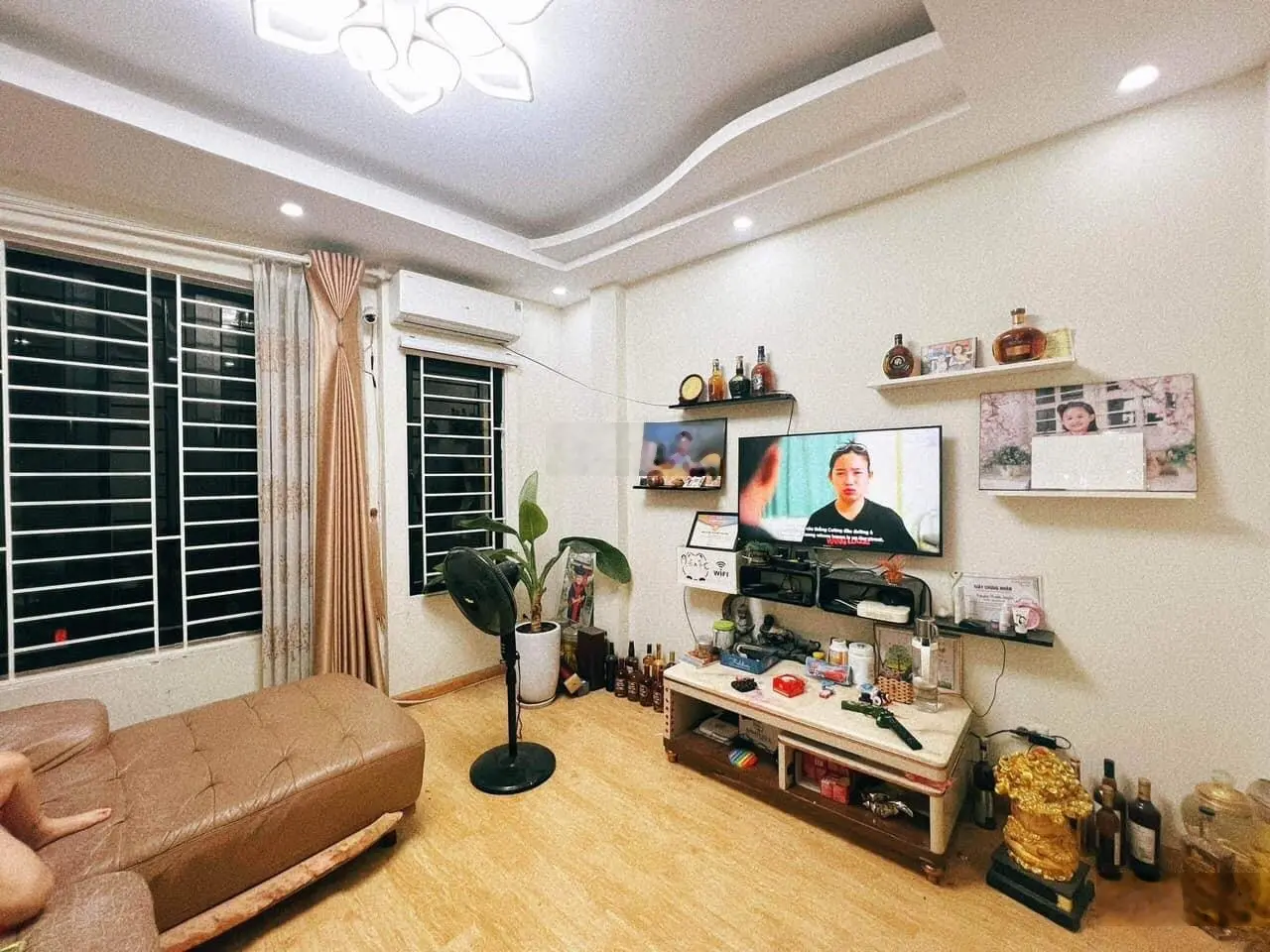 Chính chủ bán nhà TRẦN KHÁT CHÂN LƯƠNG YÊN Phân Lô ngõ 2.5m 40m ra phố 32m2 nhà cấp 4 hơn 4 tỷ