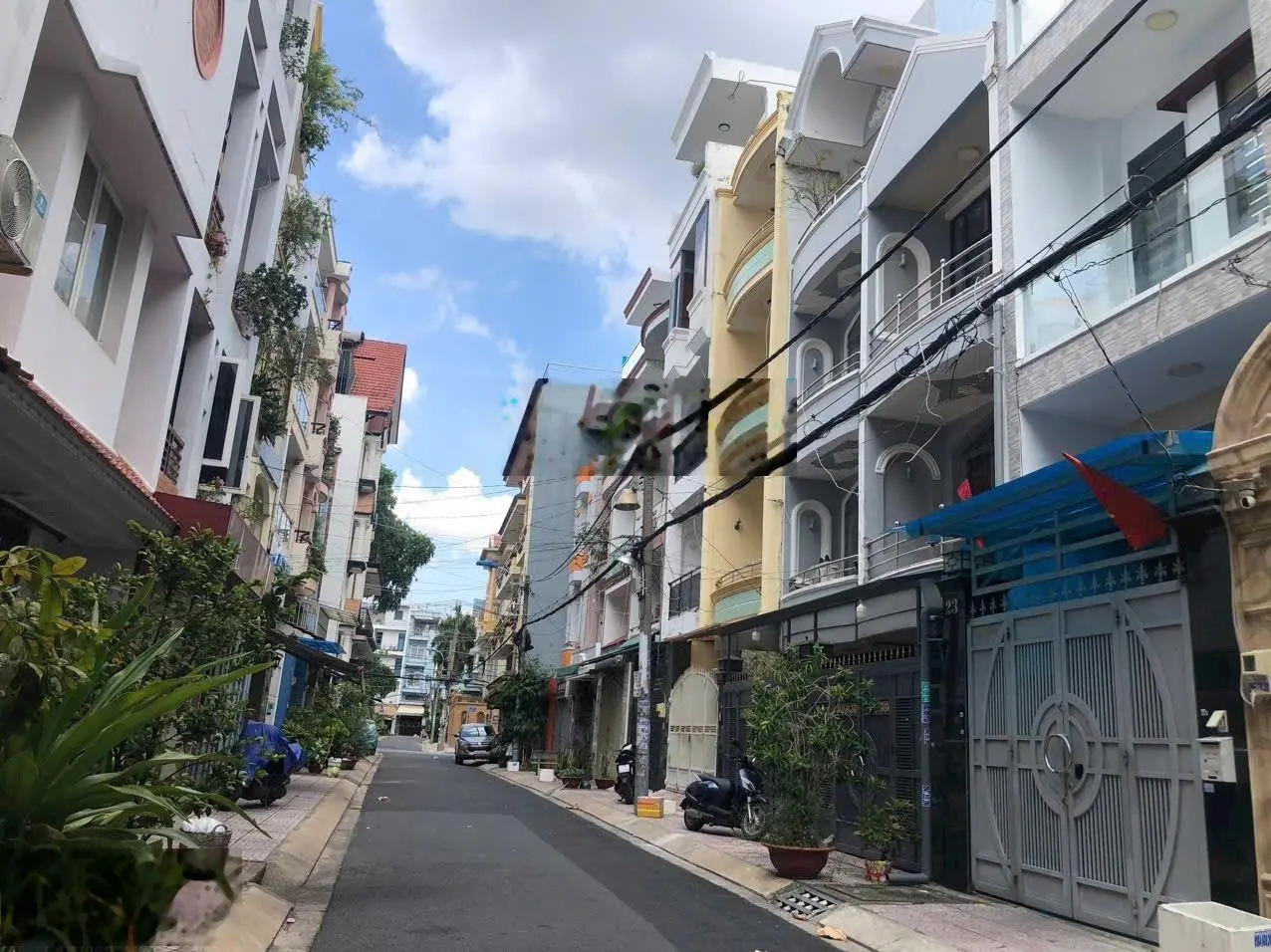 Cần bán nhà full nội thất khu Bình Phú Vip Q6 diện tích 4x17m, 6 PN giá 13,3 tỷ liên hệ 0938 030 ***