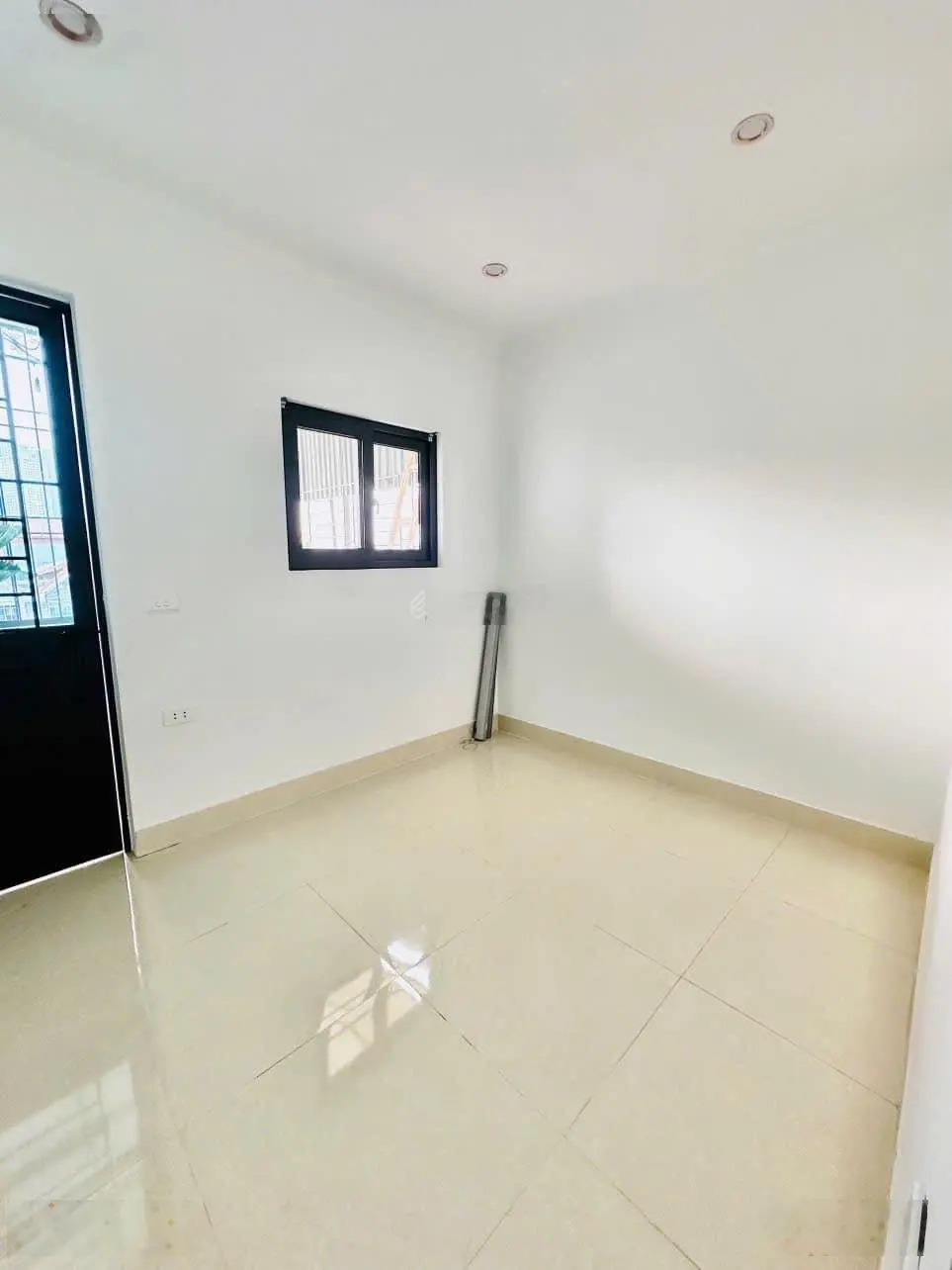8.1 tỷ - ô tô - kinh doanh - phân lô - trần hòa-trung tâm định công-0985826871