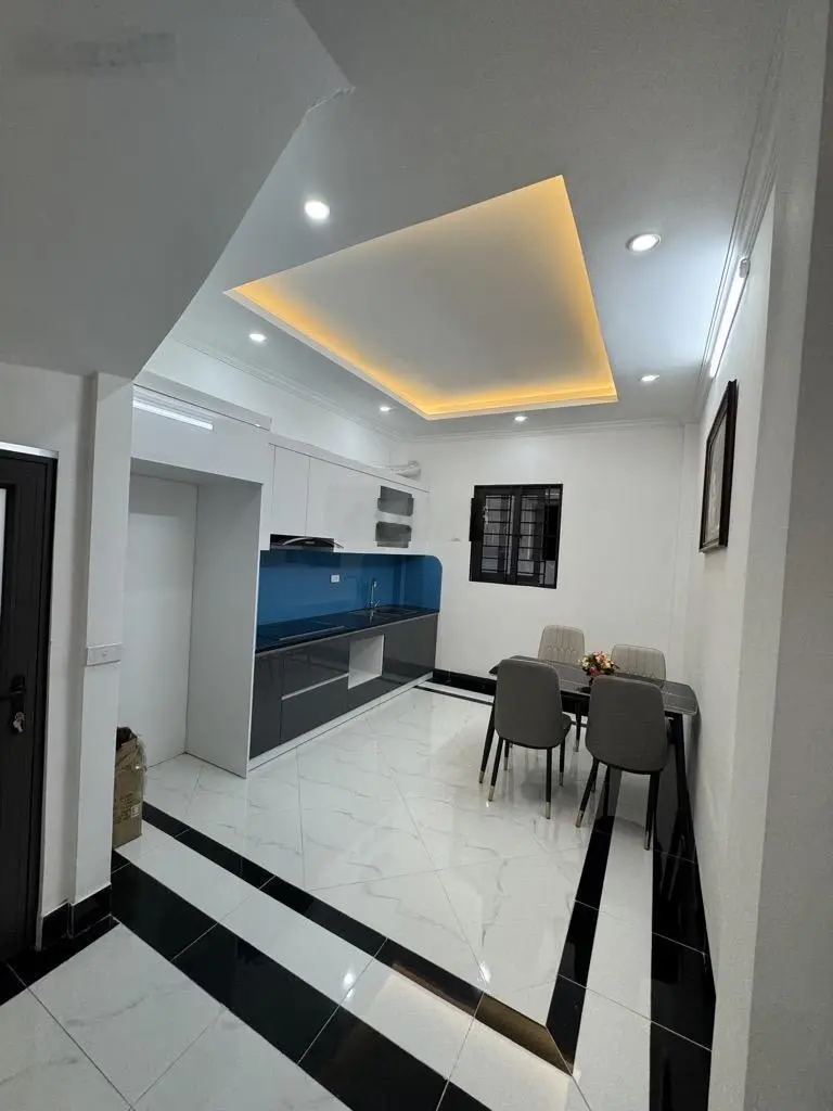 Minh Khai - Hbt - Nhà Đẹp Giá Rẻ Chỉ 7,78 Tỷ Có Nhà 45m 4 ngủ Sát Mặt Phố To, Chuẩn Trung Tâm Quận