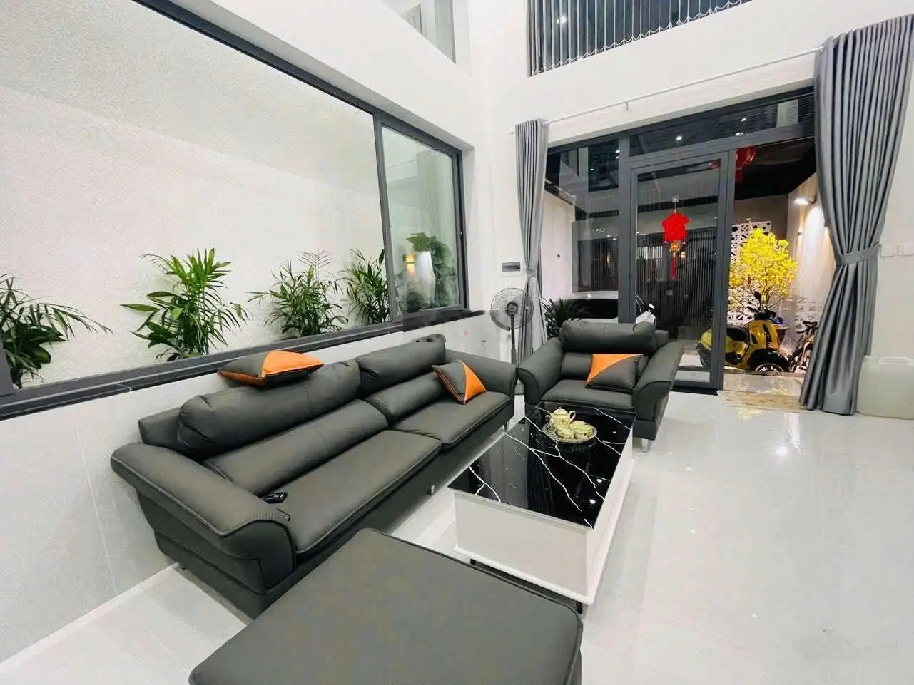 Nhà mới đẹp 4 tầng, mặt tiền KD, Đường 359 PL B, Quận 9