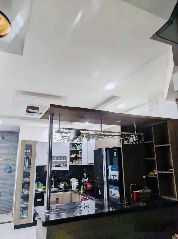 Nhà Mới ở ngay Đường Cây Keo, Tam phÚ, Thue Đức. Giá 7.1 tỷ