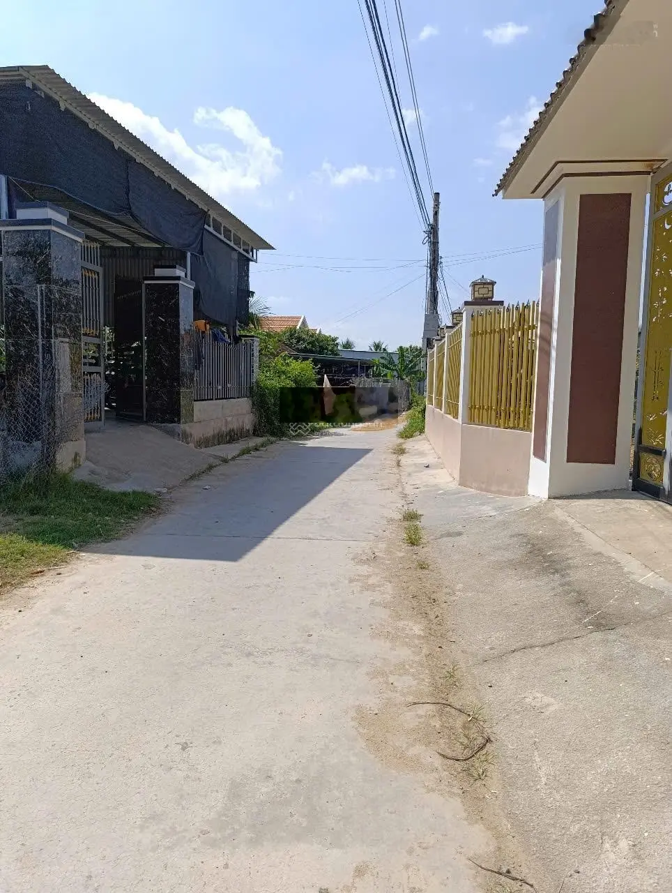 Cần bán Đất mặt tiền 12mét Full thổ gần chợ, trường, gần các KCN Dốc Đá Trắng,KCN Ninh Sơn giá rẻ