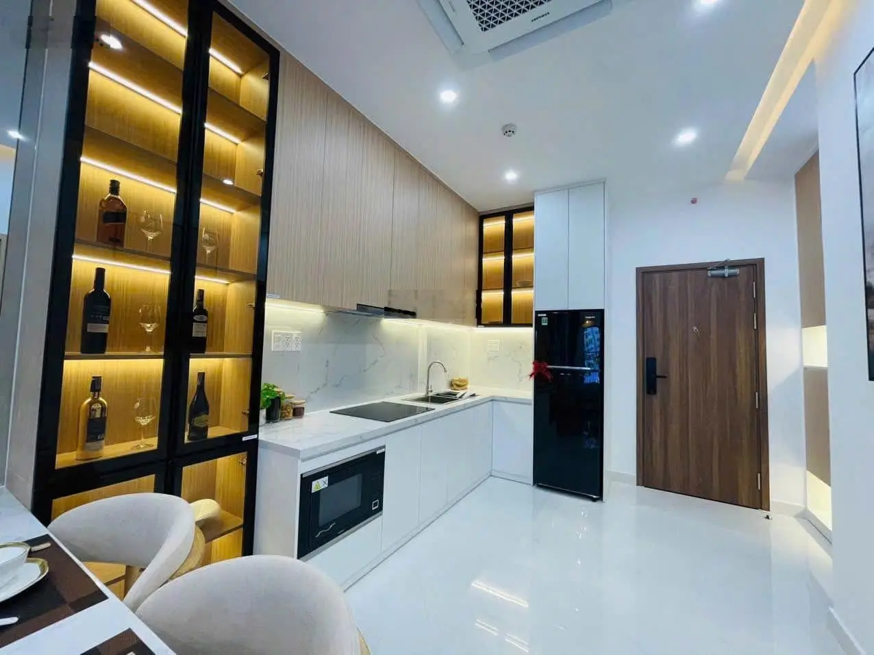 Căn hộ Destino Centro sở hữu căn hộ 2PN liền kề chợ Bình Chánh - mặt tiền QL1A - 090591578