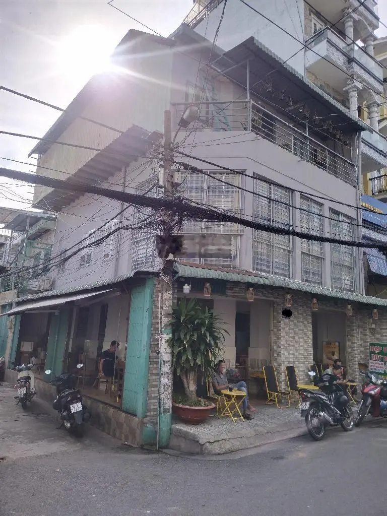 Căn góc 3 tầng - ngang khủng 8m - hẻm như mặt tiền - vị trí vừa ở vừa kinh doanh đỉnh