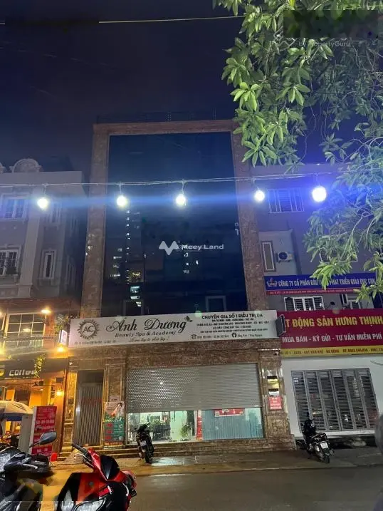 Siêu hot 133m2, 6 tầng MT 9m hoàn thiện đẹp thang máy đang cho thuê dòng tiền tốt. LH: 0963 689 ***