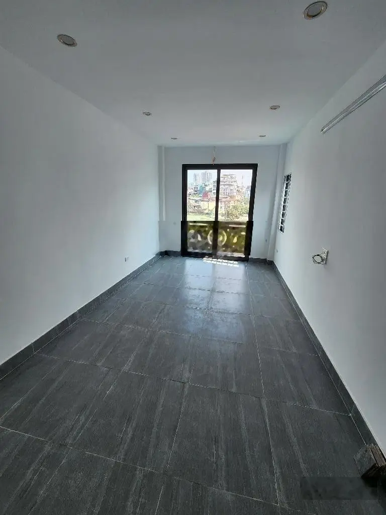 Bán nhà Tây Sơn, Đống Đa. 41m2 MT 4,5m giá chỉ 7,5 tỷ. Gần phố, ngõ rộng, ở ngay