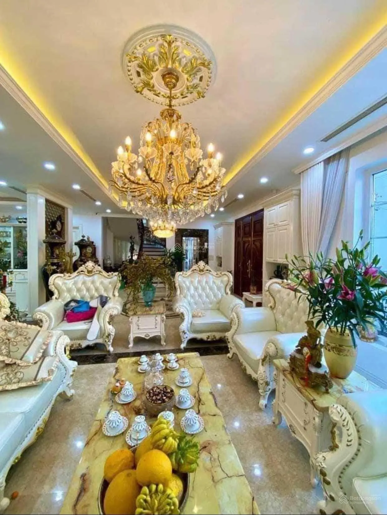Biệt thự Trung Văn, lô góc đầy quyền lực, mặt tiền 16m, chú quân chủ tịch tập đoàn thiện chí bán