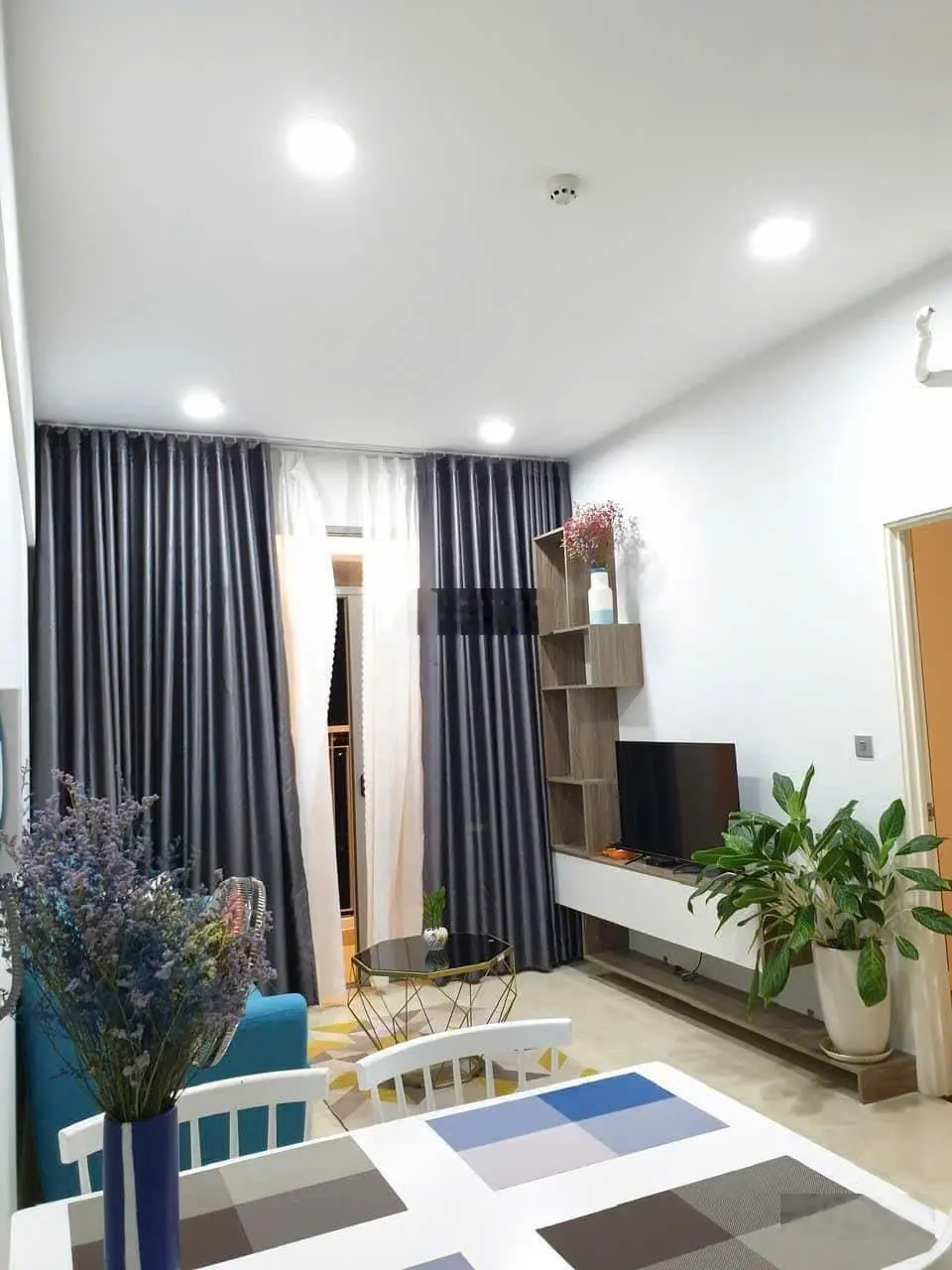 Căn hộ CC Bảy Hiền Tower chủ để giá sốc, 76m2, 2PN 2WC, Giá 1 Tỷ 790 Để lại full nội thất, SHR