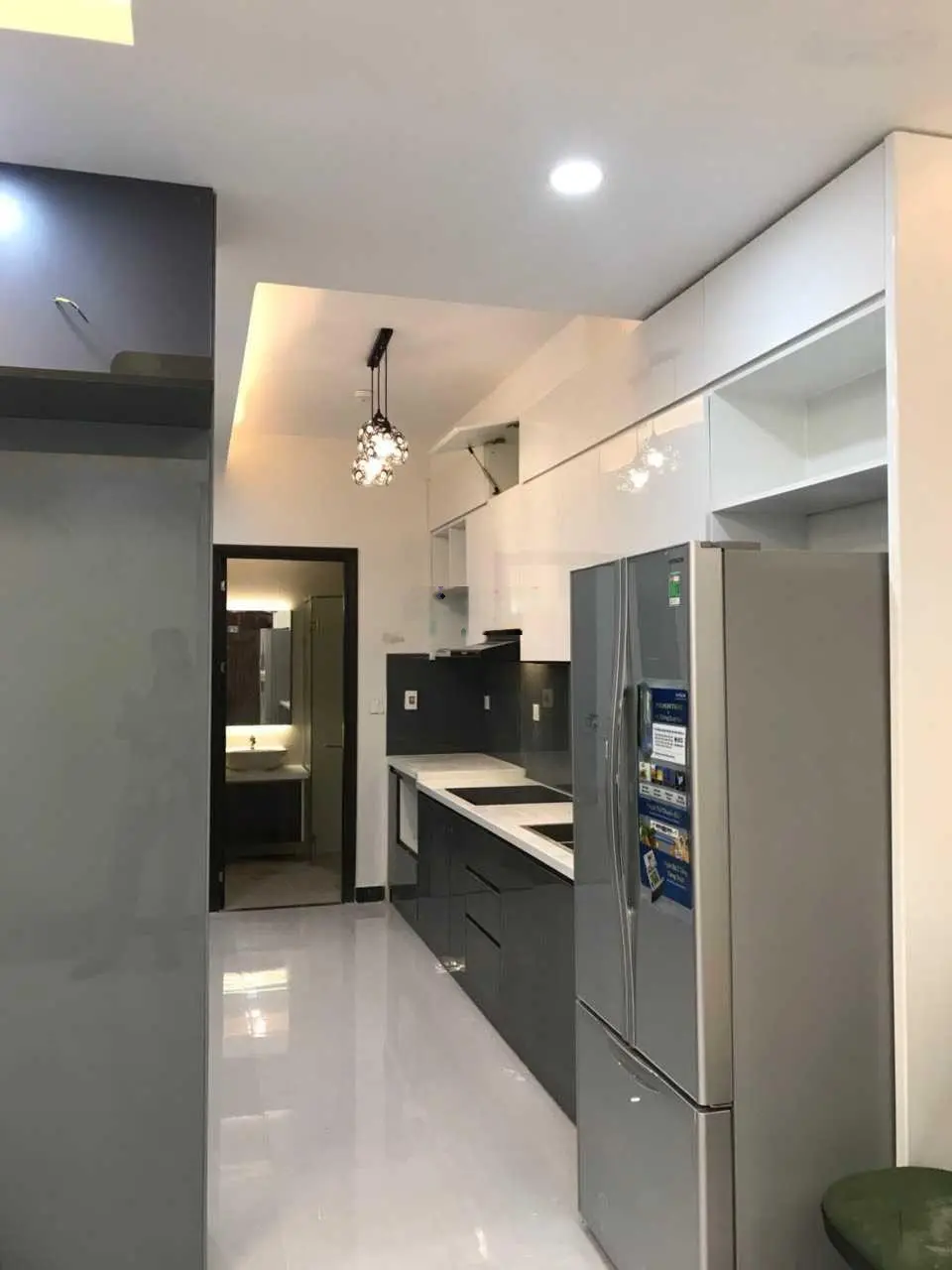 Bán 75m2 2PN2WC FULL NT 2ty410 hổ trợ vay 70% tại ĐỨC KHẢI Quận 7 alo em xem nhà 0869 902 ***