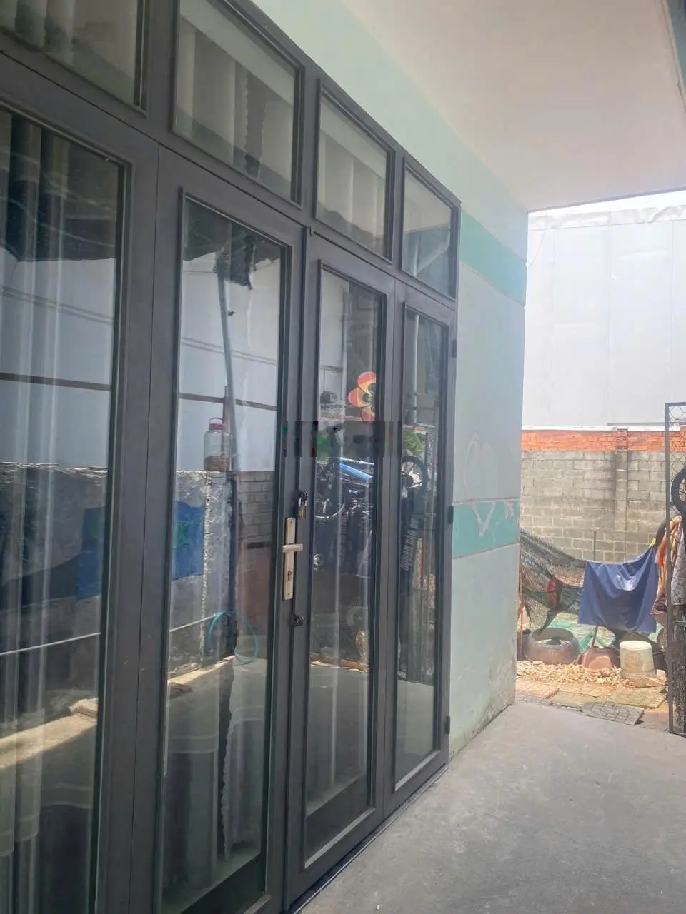 Chính chủ gởi bán nhà trệt 1lầu, Đông Hòa. SHR, DT sàn 90m, đường 4m. Xây dựng kiêng cố. Đến ở luôn