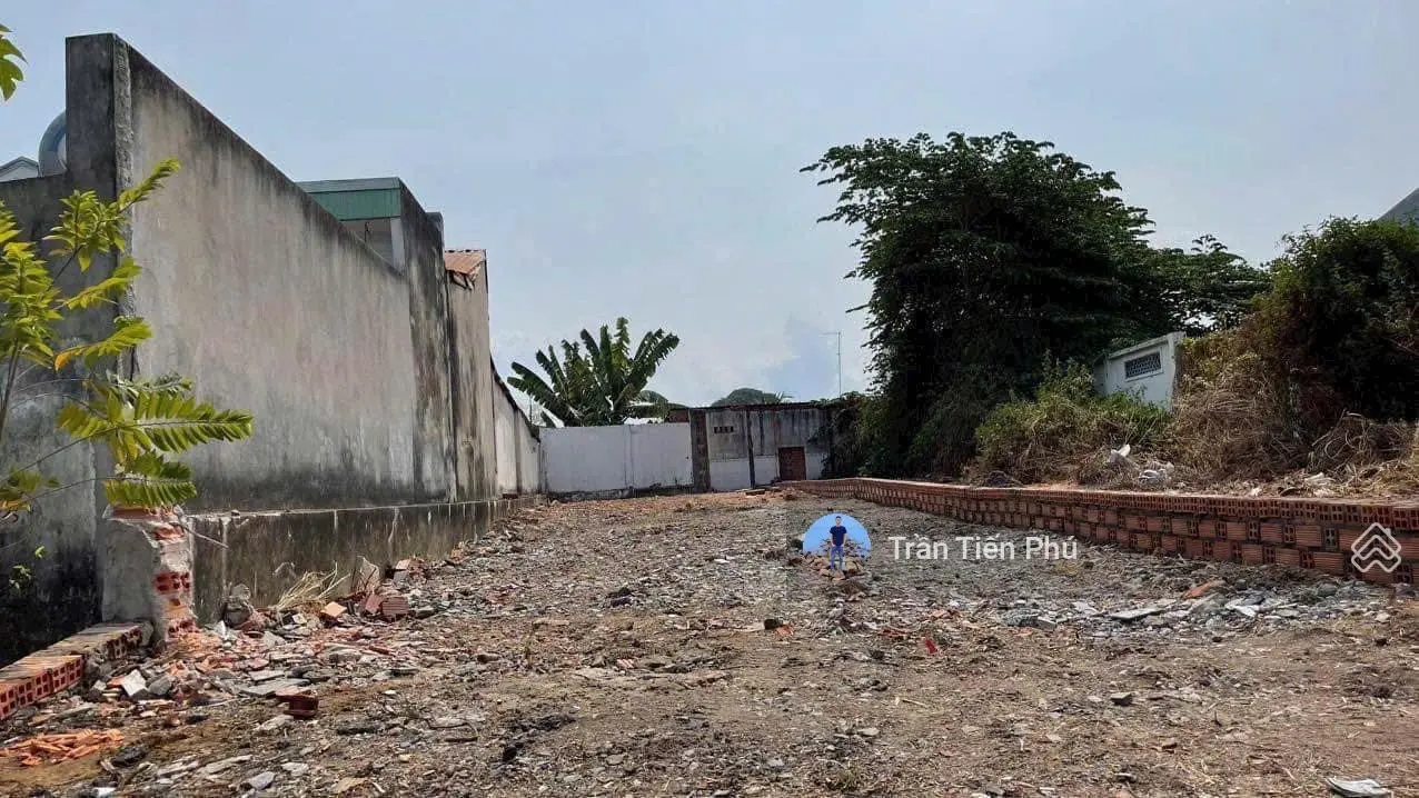 Cần bán gấp lô đất đường Trường Chinh, Hiệp Ninh, Tây Ninh. 120m2. Sổ sẵn. LH: 0934 022 *** Phú
