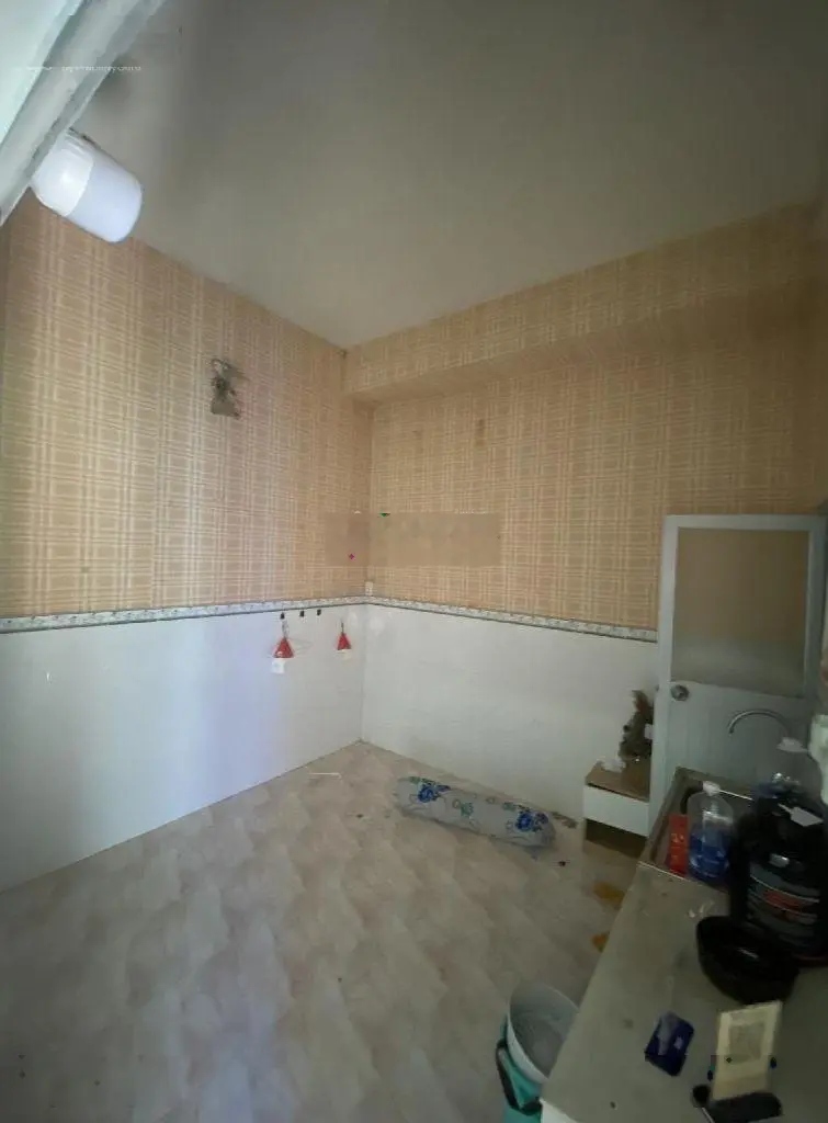 NHÀ LÔ GÓC 2 MẶT TIỀN DƯƠNG BÁ TRẠC - QUẬN 8 - 4 TẦNG ĐÚC BTCT - DÒNG TIỀN GẦN 50tr/Th