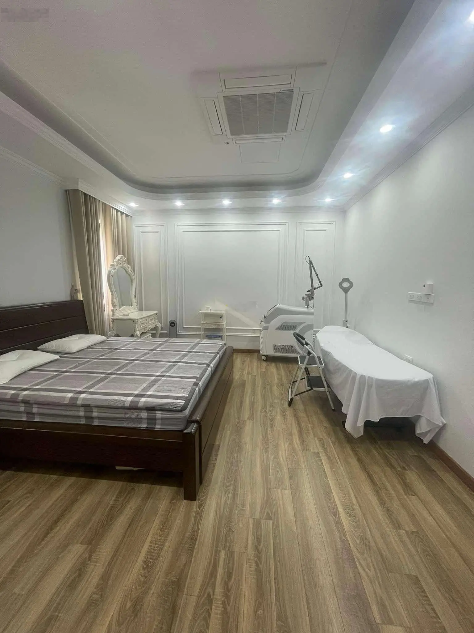 Quan Nhân - Thanh Xuân 123/126m x 8 tầng, mặt tiền 8m, giá 47 tỷ thương lượng