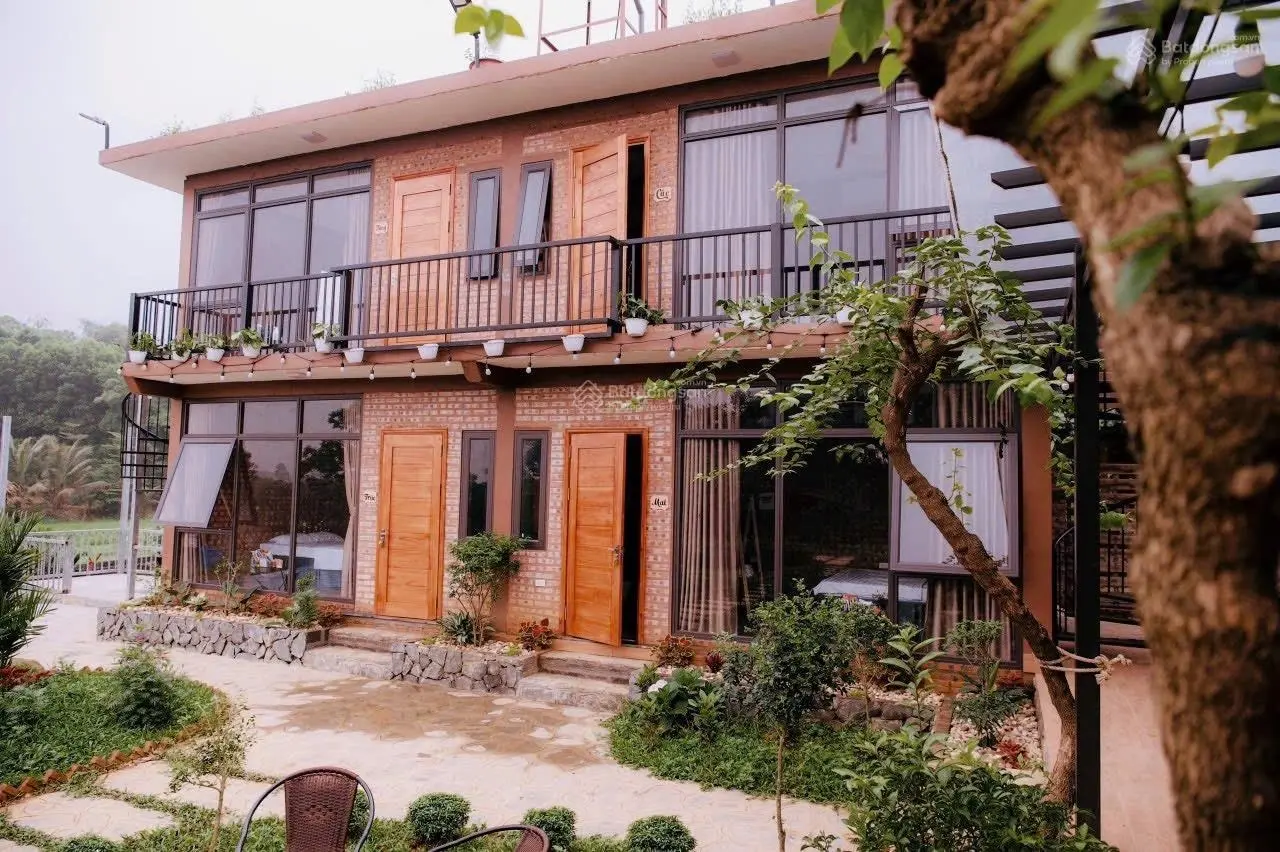 Chính chủ cần bán Villa Laifarm Vân Hoà, Ba Vì, Hà Nội, 2220m2, sẵn dòng tiền kinh doanh homestay