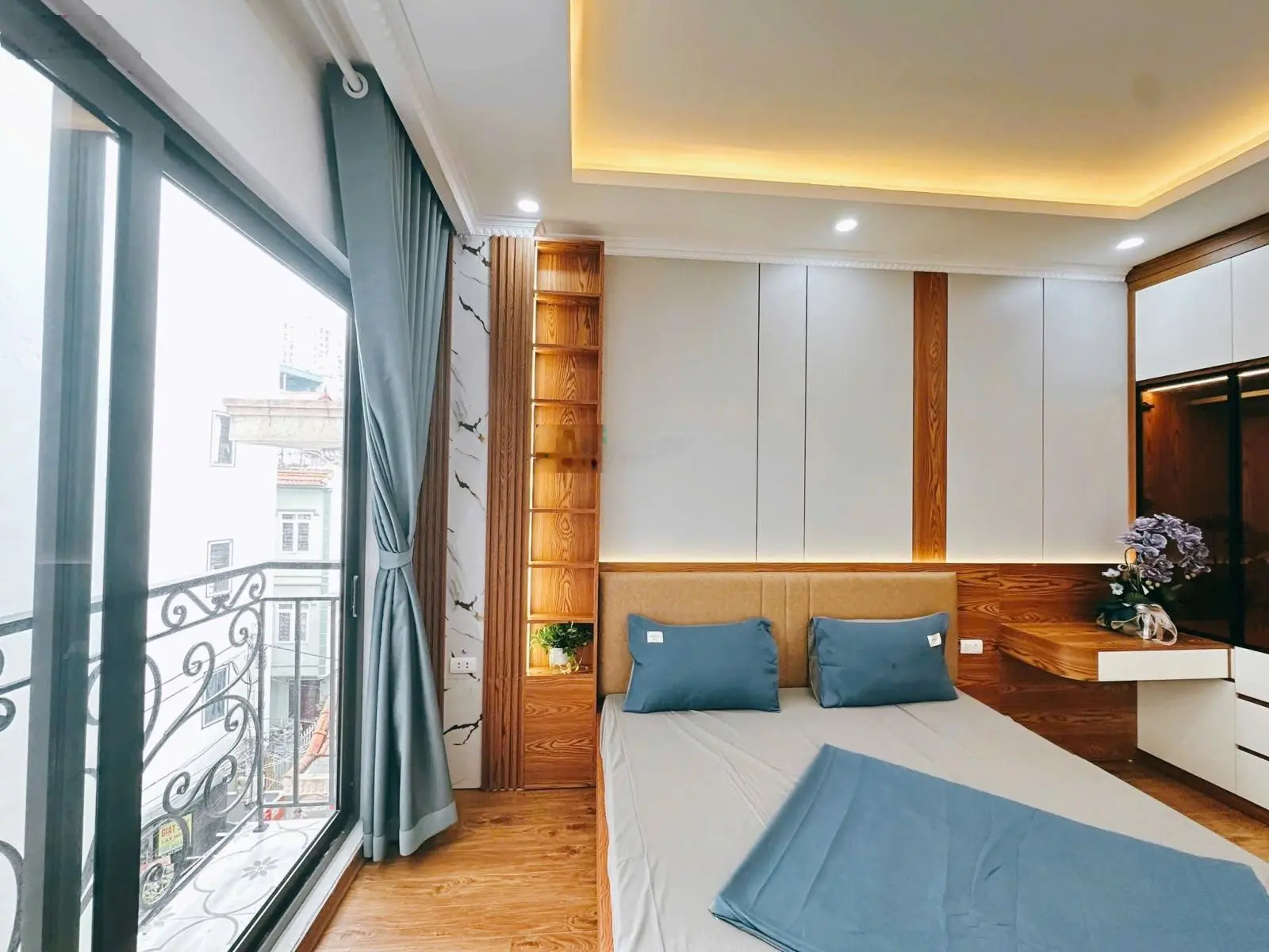 8,35 tỷ - 31m2 - 6 tầng thang máy - ngõ to đùng - full nội thất - 15m ô tô - Định Công - Hoàng Mai