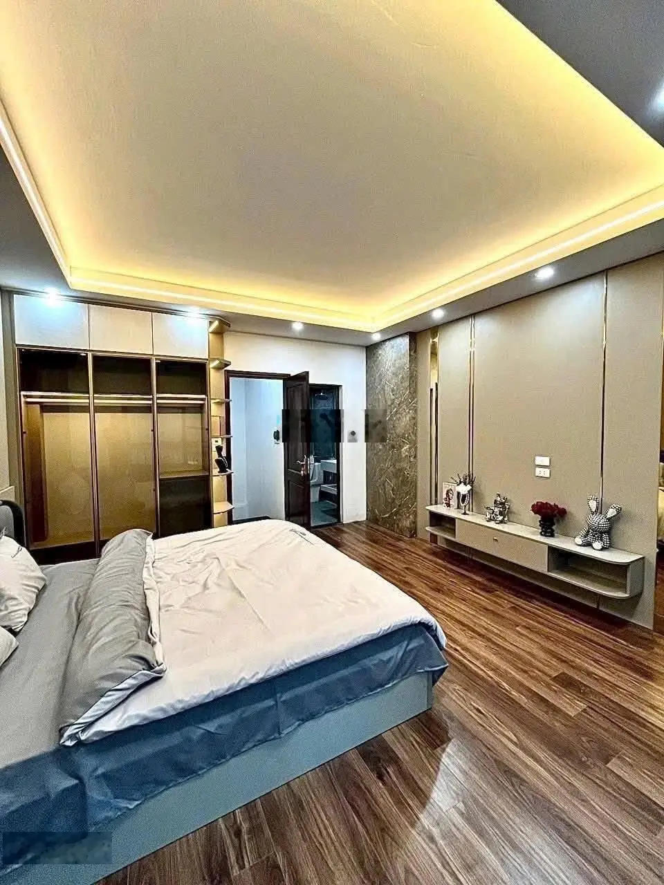 6,3 tỷ - bán nhà cách bờ hồ 1km- q. hoàn kiếm - p chương dương