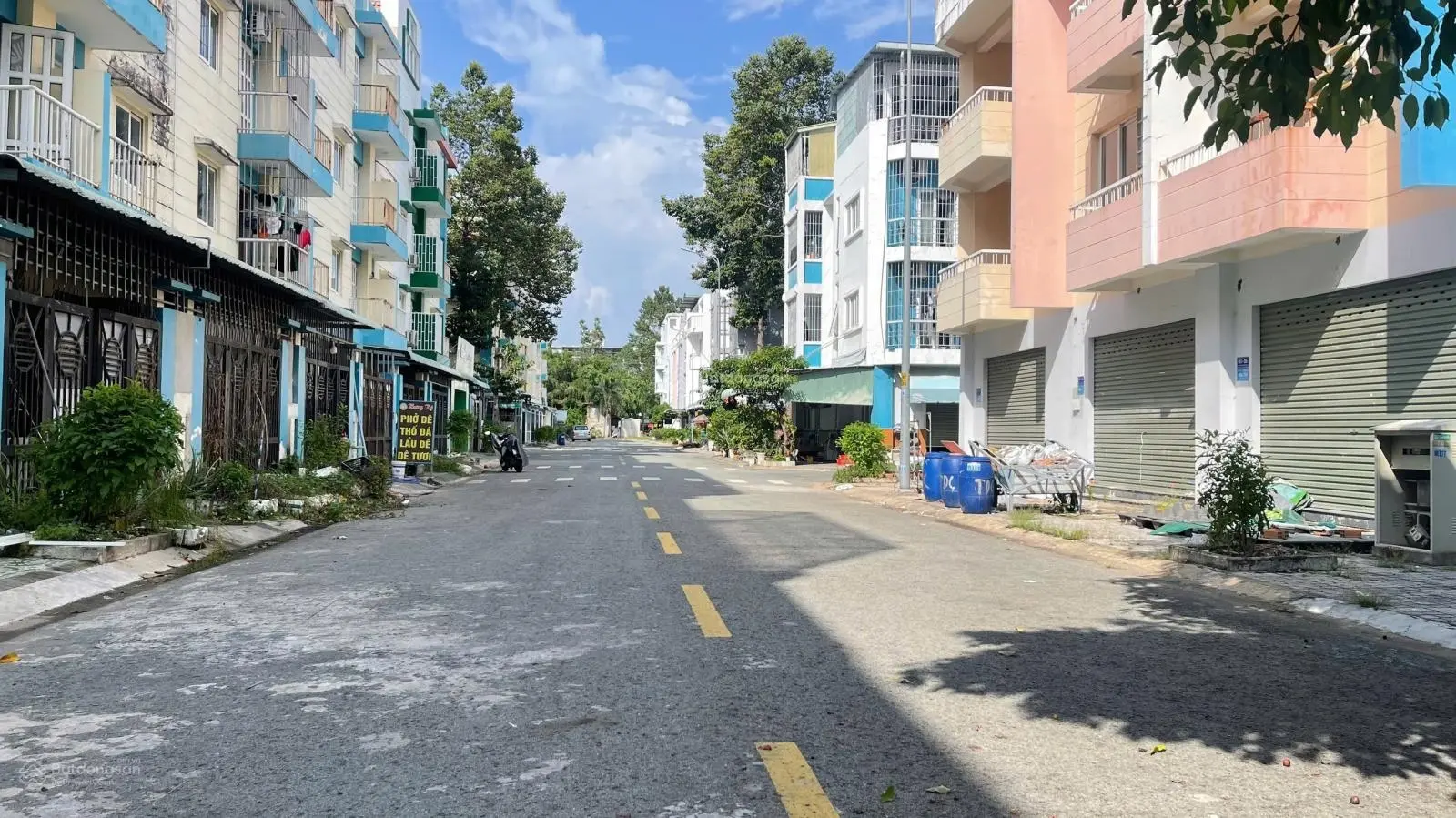 3 Căn liền kề, thu nhập 15tr/ căn nhà trung tâm thành phố mới sổ sẵn hoàn công, giá chủ gửi 5,5tỷ