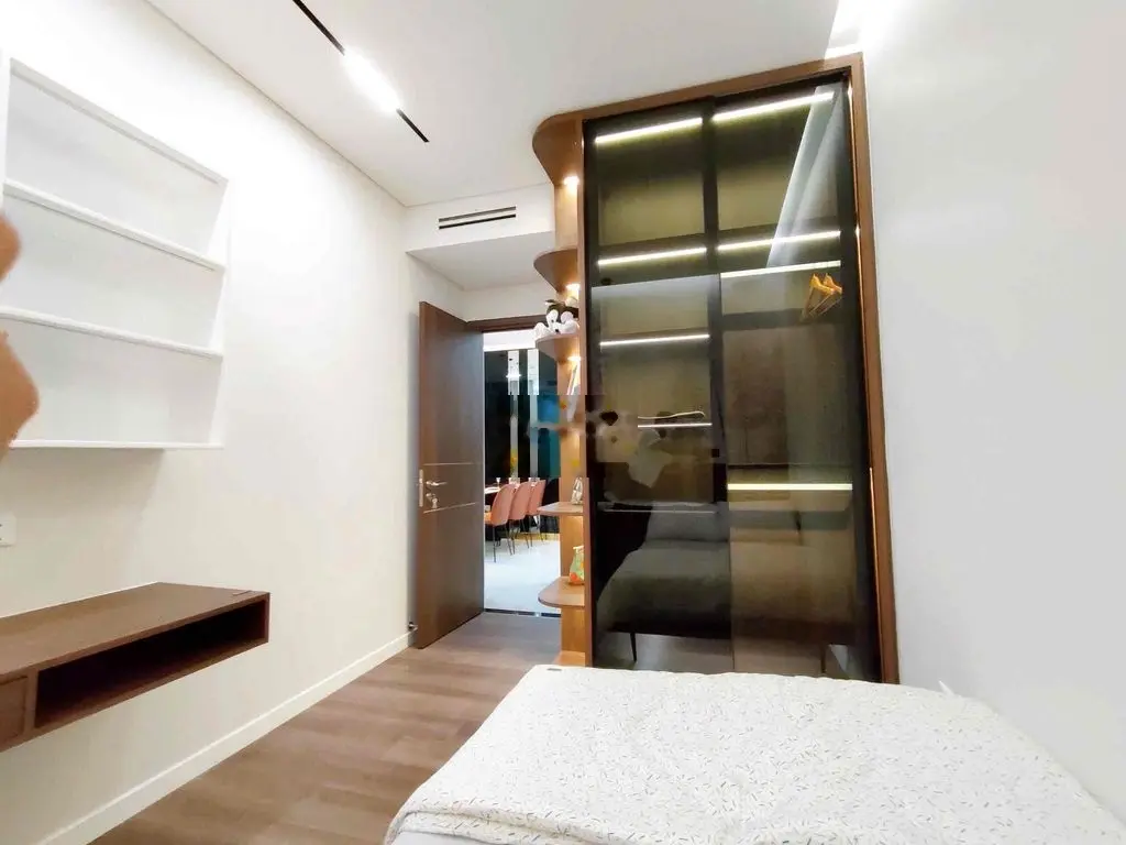 Cần bán căn hộ ở liền ngay Phạm Văn Đồng