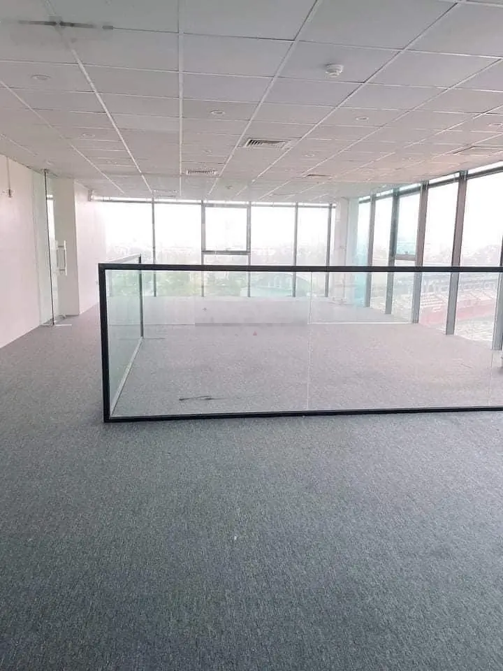 Chủ nhà gửi bán tòa văn phòng mặt phố Hồ Tùng Mậu: 340m2, 8 tầng, MT: 38m. Giá: 288tỷ