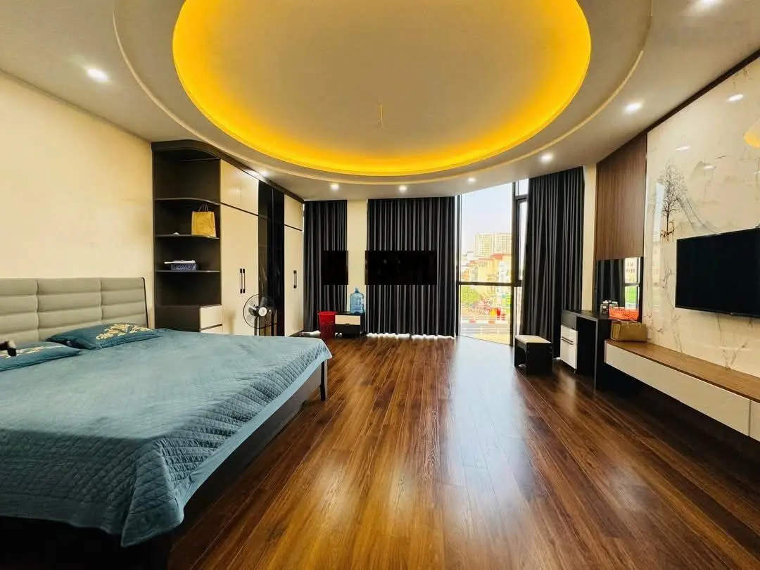 Bán nhà Phương Mai, phân lô, ô tô tránh, view hồ, thang máy, kinh doanh, ở miễn chê, 52m2*5T