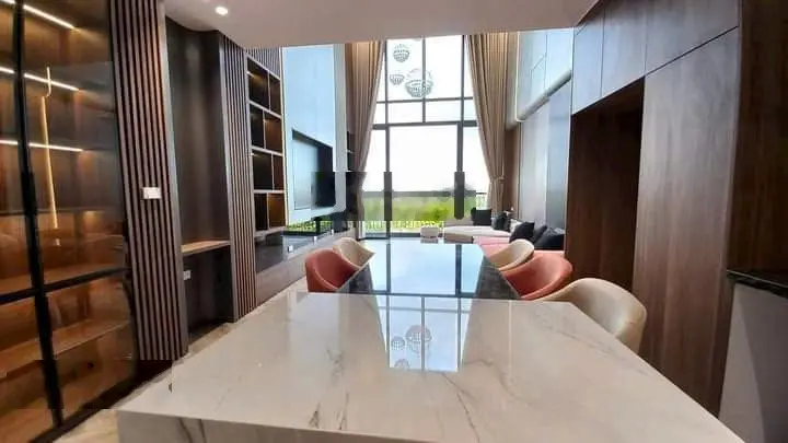 Bán nhà 7 tầng đường ô tô tránh phố Lâm Du - Bồ Đề, cách cầu Chương Dương 400m. Full nội thất