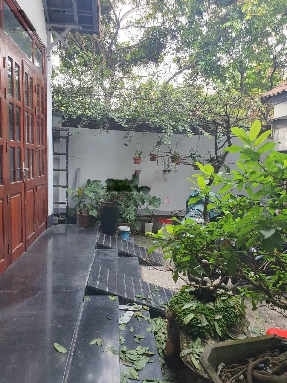Cần bán gấp! biệt thự 3 tầng 280m2(10x28m), 24tỷ TL, khu ven sông sg đường số 25, gần TTTM Gigamall