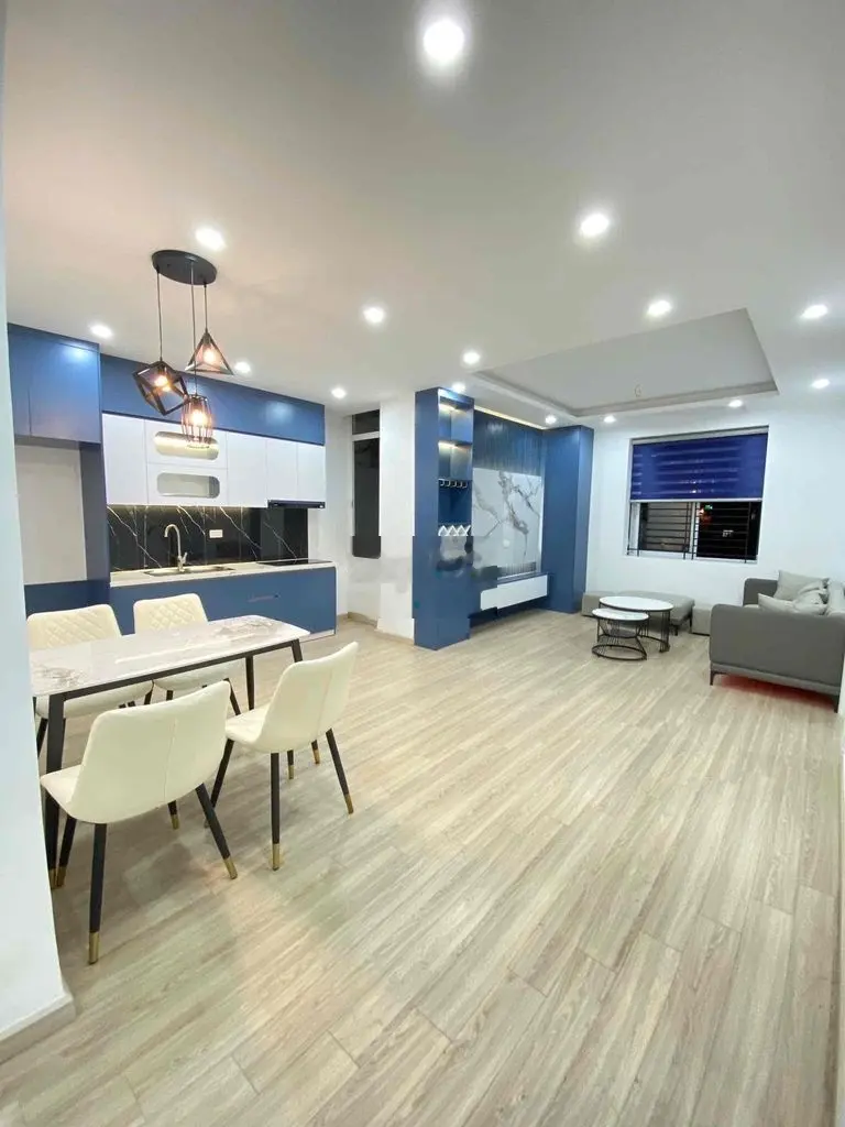 Bán chung cư kdt Tp Giao Lưu. 2 ngủ, 2 vs. giá 3.9 tỷ