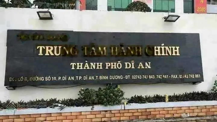 Cần bán gấp 3 lô đất giá cực rẻ trong trung tâm hành chính thành phố Dĩ An, Bình Dương