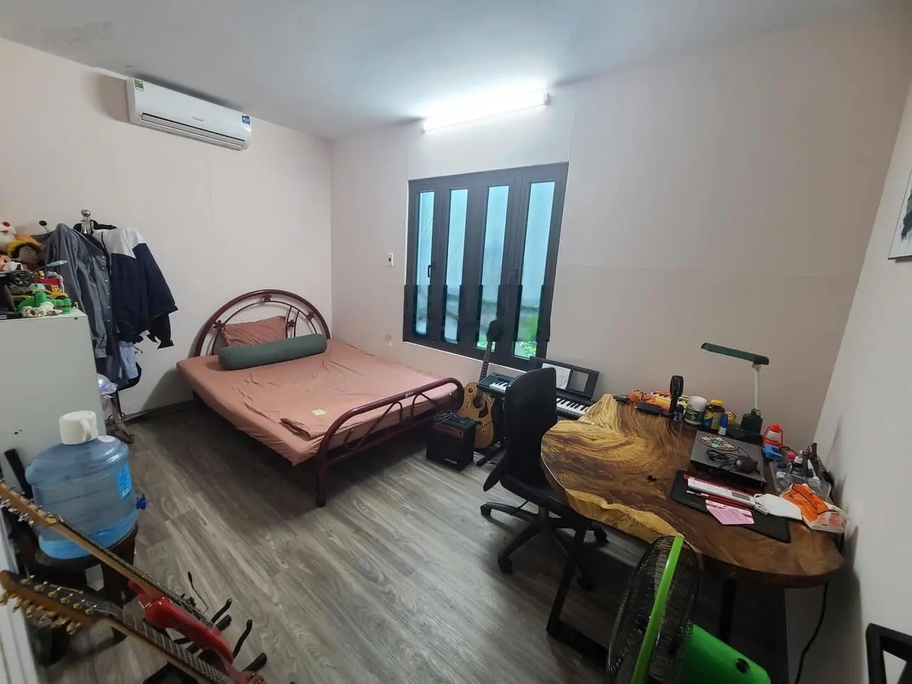 Hot, ĐẶNG TIẾN ĐÔNG-ĐỐNG ĐA-HÀ NỘI, DT: 52m2 x 2 Tầng-MT: 4,6m / Giá : 3,5 Tỷ