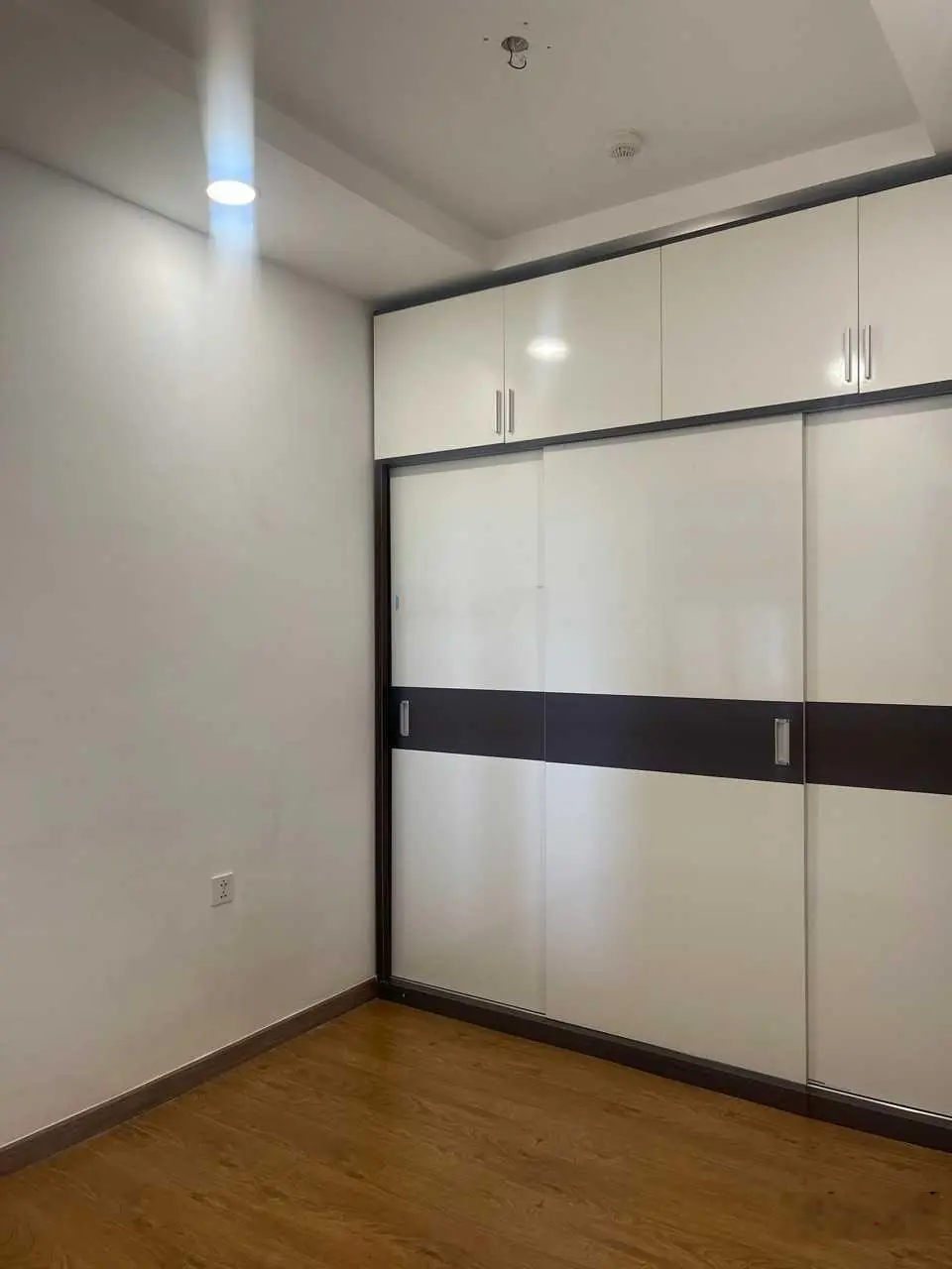 Giá 3,5 tỷ căn Pegasuite 75m2 2PN 2WC - nhà mới đẹp, view thoáng mát - hỗ trợ vay ngân hàng