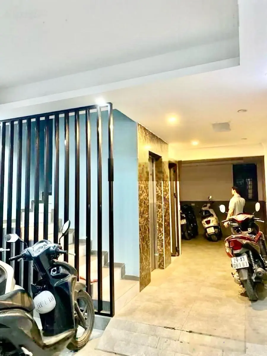 Bán gấp nhà dòng tiền Phú Diễn 55m2 x 7 tầng mặt tiền 4,5m, 10 phòng khép kín, full nội thất