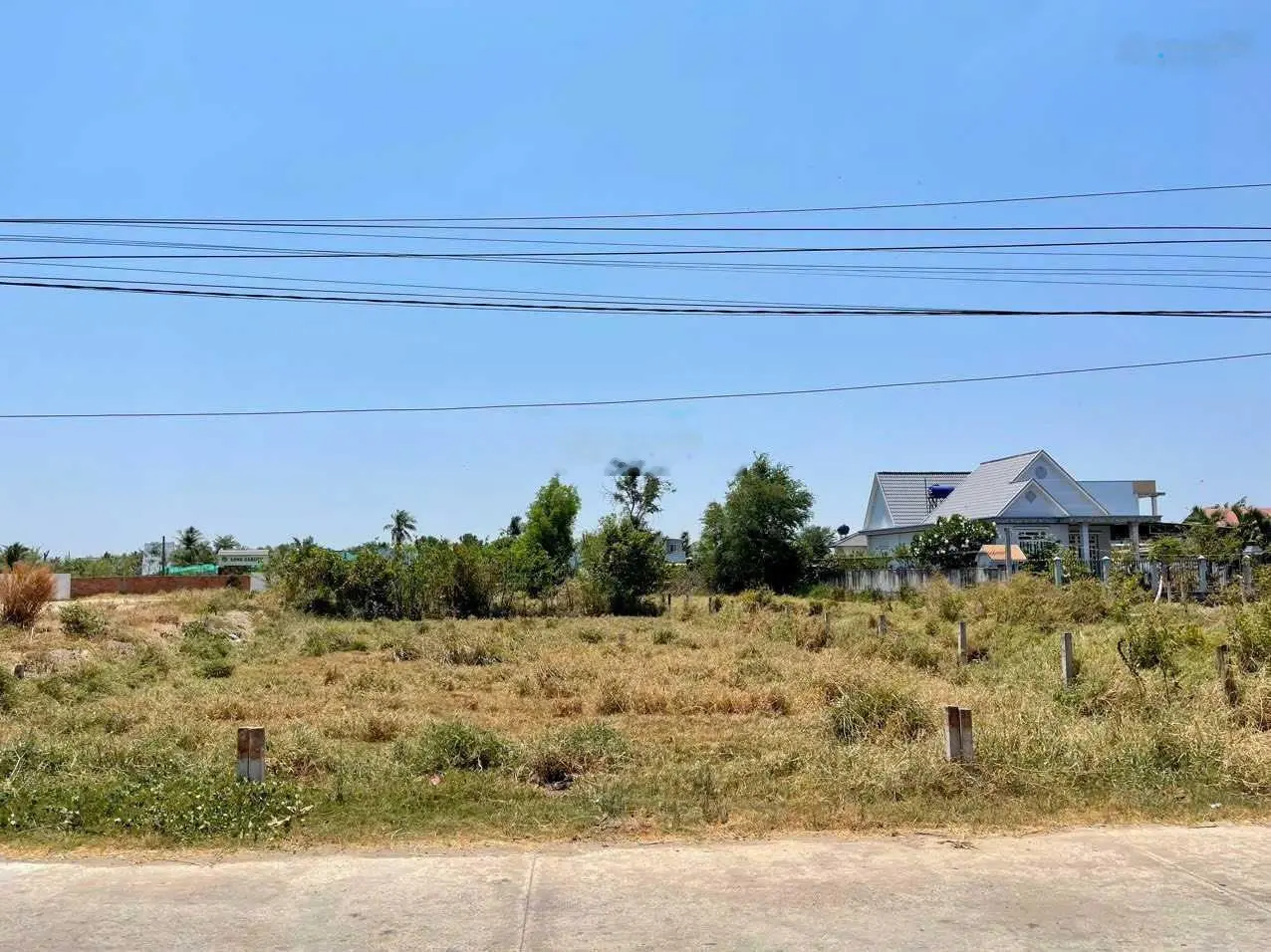 Chỉ 1,6 tỷ sở hữu ngay lô đất thổ cư MT đường Nguyễn Thị Bài, DT 178m2, SHR, giá rẻ bán nhanh
