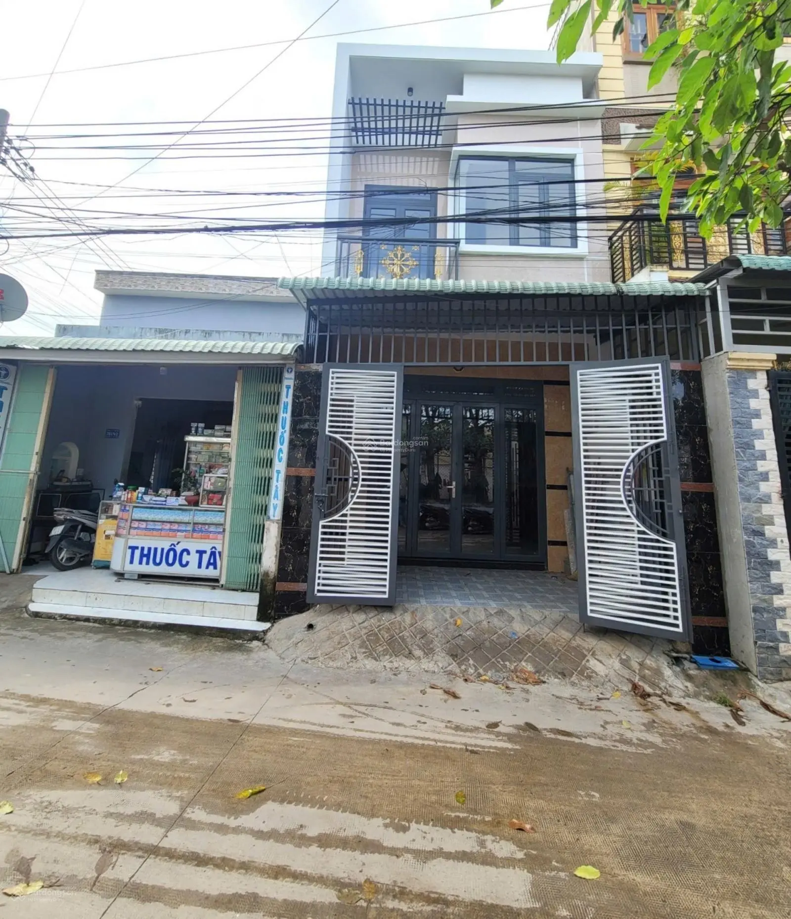2,55 tỷ bán nhà 2 mặt tiền trước và sau gần KCN Vsip1, P. An Phú, Tp. Thuận An