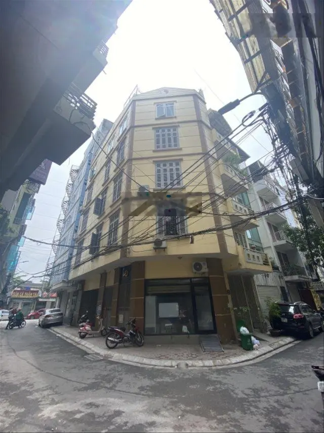 Nhà cấp 4 phố Nguyễn Xiển 50m mặt tiền 4m ngõ thông ô tô tránh vị trí đẹp