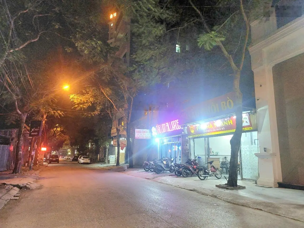 Duy nhất 1 lô đấu giá tứ hiệp, thanh trì, vị trí siêu đắc địa, ô tô tải đỗ cửa, phù hợp xây tòa vp
