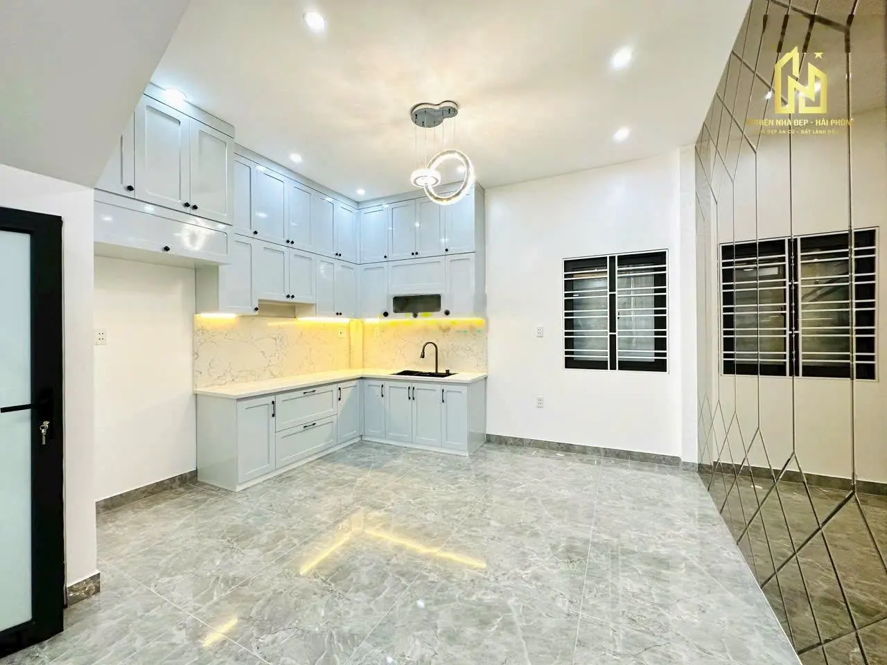 Bán nhà ngô quyền, đường đông khê, 50m2x 4tầng, xây mới độc lập,giá chỉ 3,55 tỷ