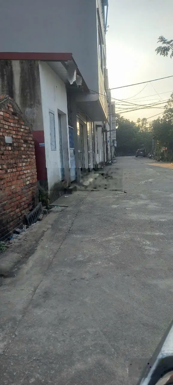 Đất Lý Sơn 49m2, ô tô tránh, view công viên thoáng mát, 6.4 tỷ 0976 285 ***