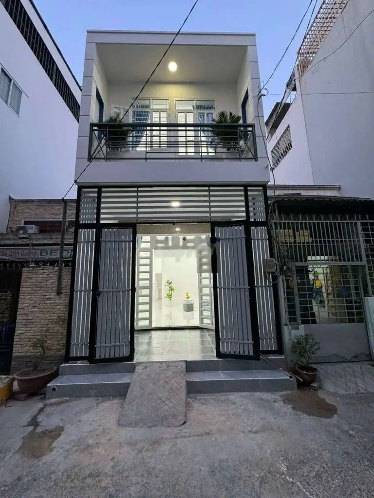 Bán nhà giá 3,35 tỳ, diện tích 40 m2, tại Bình Trị Đông, quận Bình Tân