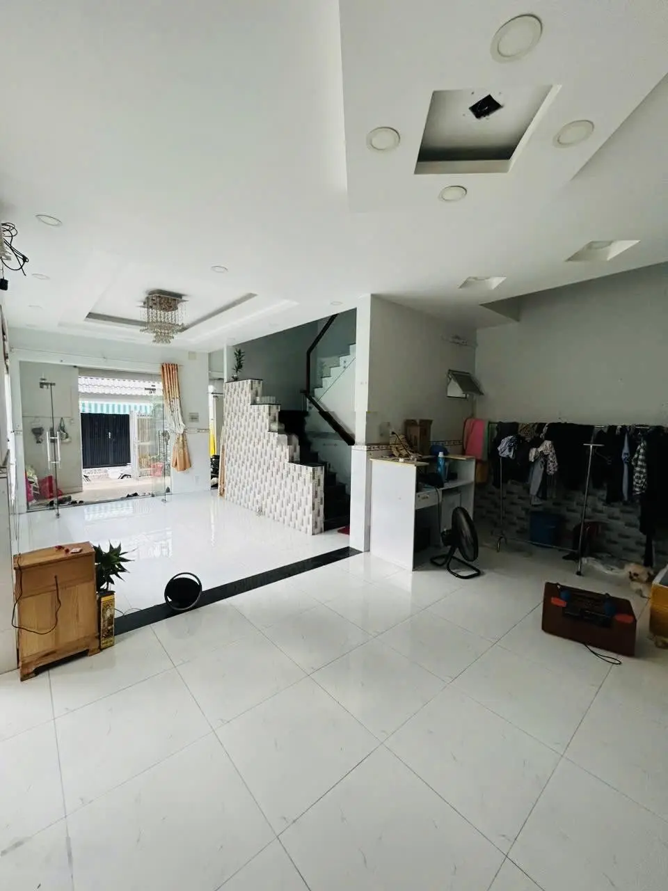 Bán nhà kiều đàm p.tân hưng quận 7 , dt 100m2 , ngang 7m , 3 tầng đúc giá 10ty6
