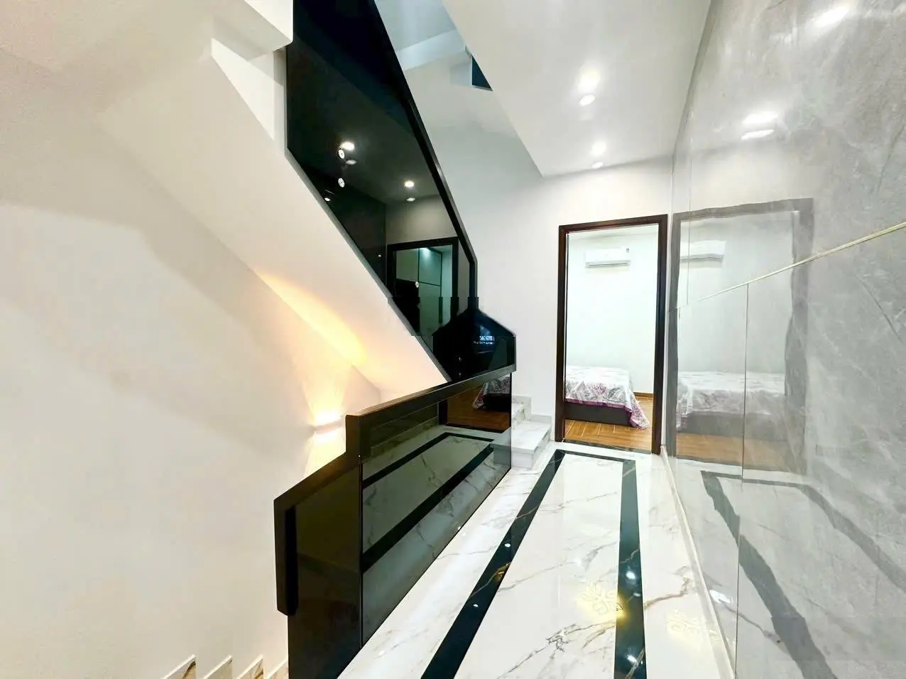 Bán nhà hẻm xe hơi 1806 huỳnh tấn phát-thị trấn-nhà bè..!