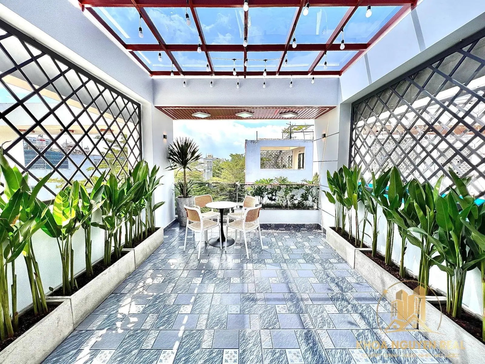Chỉ còn 1 căn - Smart home 1 chạm - kiến trúc trẻ trung hiện đại - 4x13.5m - gần KDC Sài Gòn Mới