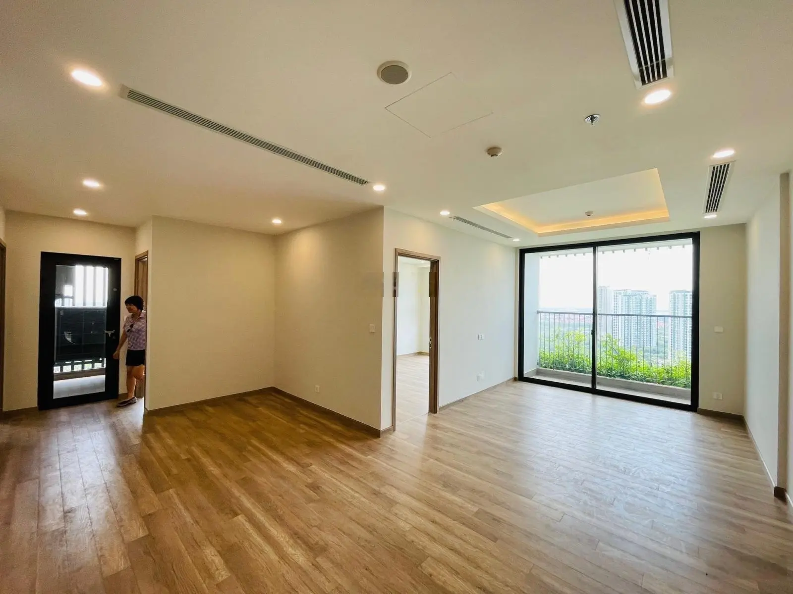 Chính chủ bán căn 3PN 98m2 căn hoa hậu của Swanlake Onsen Ecopark, view Hồ Thiên Nga LH 0979 397 ***