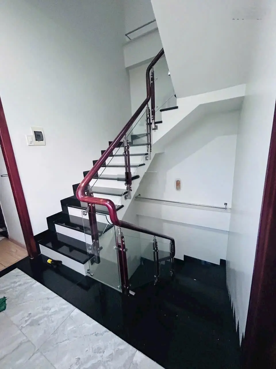 Kẹt Tiền nên cần bán gấp nhà đẹp Phạm Văn Đồng, Hiệp Bình Chánh, Thủ Đức, 85m2, giá 8,39 tỷ