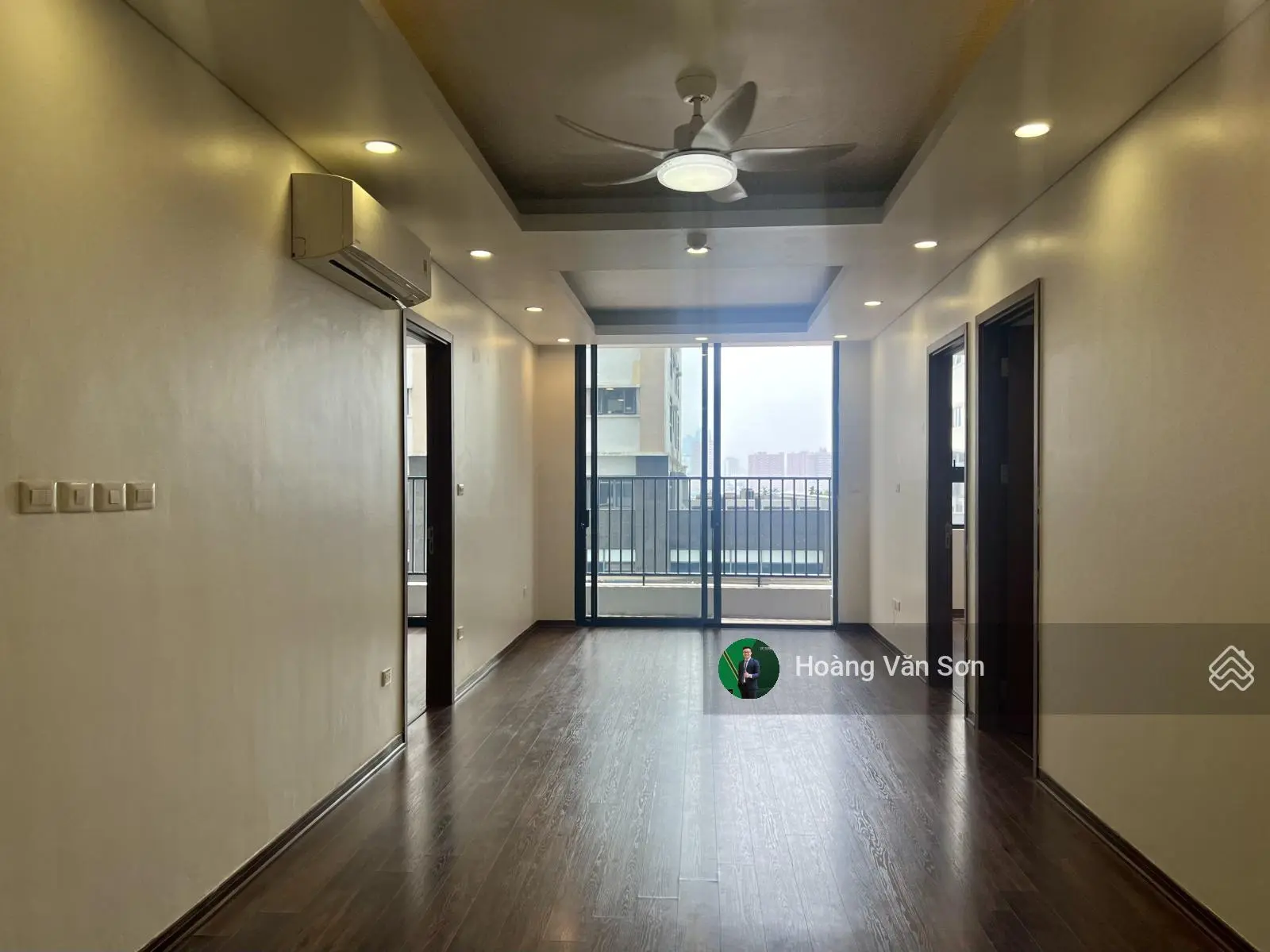 Bán căn hộ sân vườn N01T1 Ngoại Giao Đoàn, ban công Nam, thoải mái slot đỗ xe, nội thất sáng tạo