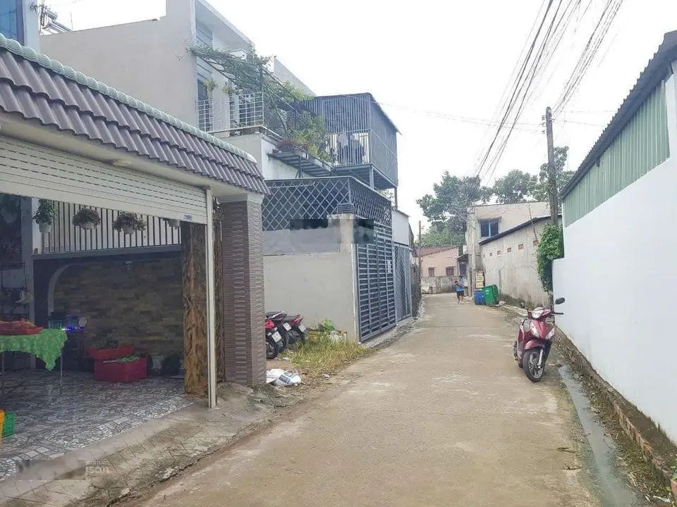 Đất ngộp gần tượng đài Bến Cát 150m2 khu dân cư hiện hữu mặt tiền đường