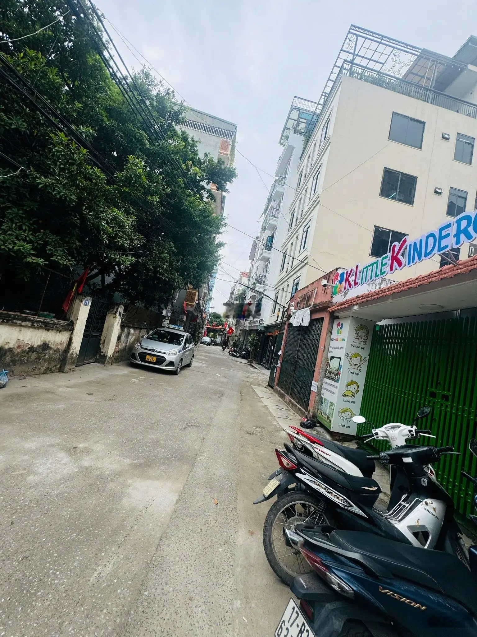 Hàng tuyển khu ngoại giao đoàn_bt 260m_4 tầng_sân vườn_giá 160tr/m