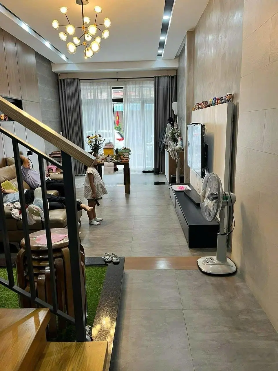 Bán nhà đẹp 3 tầng MT 7M5 THANH THỦY gần công viên Ông Ích Khiêm