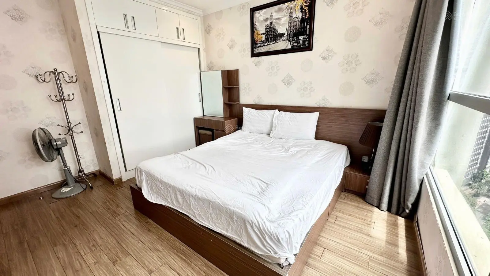Căn hộ 1 PN với chiếc view Bitexco ngắm trọn thành phố về đêm, cầu Bason và trung tâm Quận 1